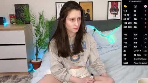 Ginnyg  online show from 02-20-25, 09:42