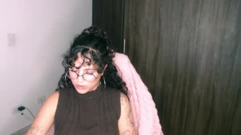 giny_bean online show from 04-11-26, 03:22