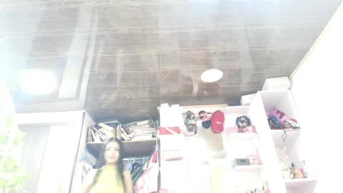 giovanna_oliveria online show from 03-23-26, 10:58