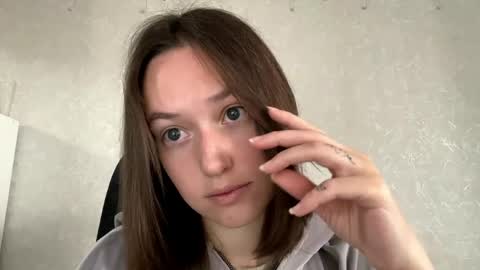 Melisa online show from 05-26-26, 01:12