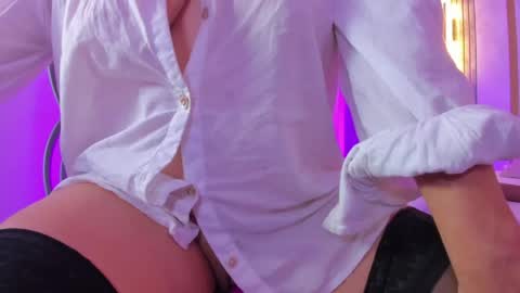 G I S E P L A online show from 04-15-26, 10:43