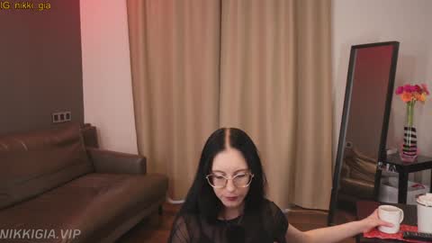 Nikki online show from 03-02-26, 04:36