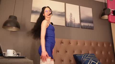 Nikki online show from 05-30-26, 02:47