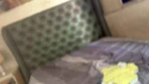 Snapshot of girl_in_ur_dreams chatting on 07-17-26, 04:30 urGIRL online show from 07-17-26, 04:30