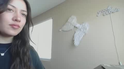 Snapshot of girlnextdoor702 chatting on 05-14-26, 05:09 Jasmine online show from 05-14-26, 05:09