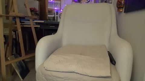 Snapshot of girlonabicycle chatting on 03-05-26, 02:40 Marina online show from 03-05-26, 02:40