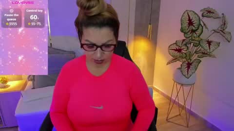 Gisella online show from 05-18-26, 12:55