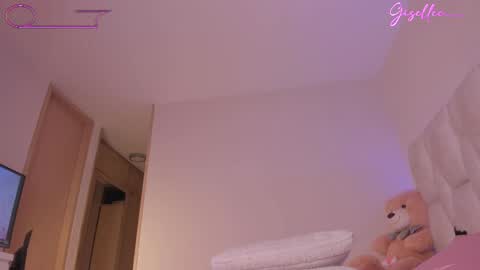           online show from 06-02-26, 03:47