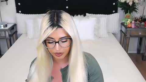 Giselle online show from 03-20-26, 01:05