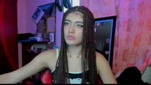 Giulietta online show from 12-22-24, 10:49