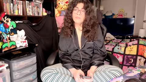 glaceon9 online show from 04-02-26, 02:42