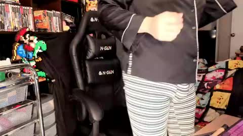 glaceon9 online show from 04-16-26, 11:00