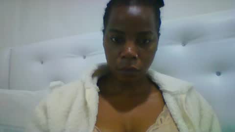 gladie46 online show from 07-15-26, 05:12