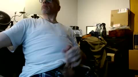 glaikind925958 online show from 06-11-26, 04:43