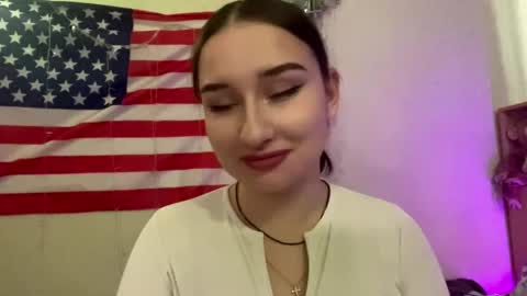 Milena online show from 05-13-26, 06:11