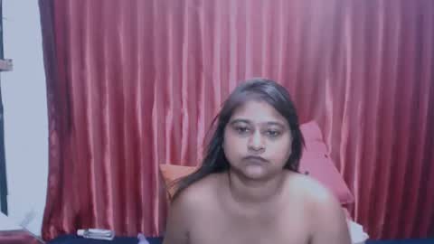 glitter candy online show from 02-15-26, 09:41