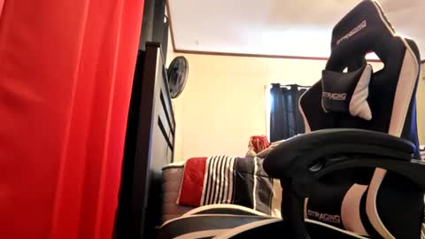 glomightyj online show from 07-19-26, 10:02