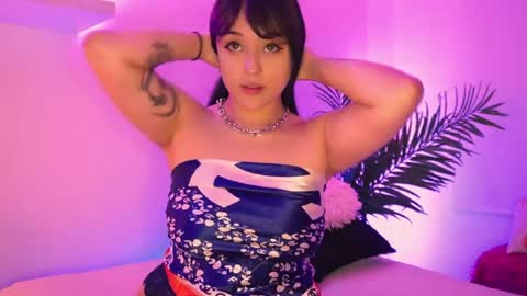 Mimi online show from 04-09-26, 10:37