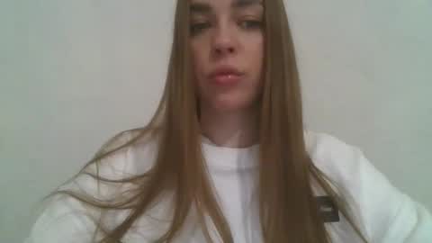 gloria954807 online show from 03-19-26, 05:28