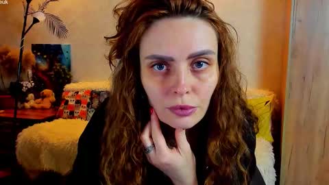 Gloria Wood online show from 03-08-26, 08:12