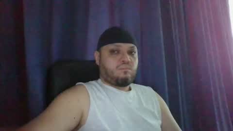 Snapshot of glusgan chatting on 07-03-26, 07:48 Your boy online show from 07-03-26, 07:48