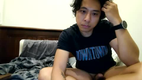 Snapshot of gnik8124 chatting on 06-20-26, 03:37 gnik8124 online show from 06-20-26, 03:37