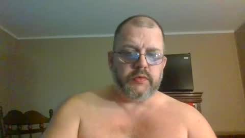 Snapshot of gobey33 chatting on 06-24-26, 11:37 IDKIDCIDGAF online show from 06-24-26, 11:37