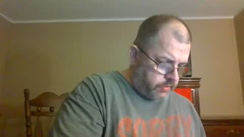 Snapshot of gobey33 chatting on 07-02-26, 01:16 IDKIDCIDGAF online show from 07-02-26, 01:16