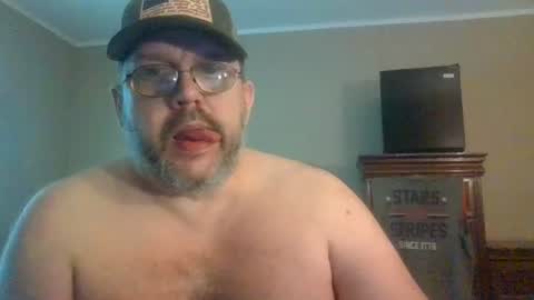 Snapshot of gobey33 chatting on 07-04-26, 04:35 IDKIDCIDGAF online show from 07-04-26, 04:35