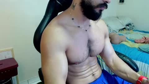 god hunkules online show from 05-18-26, 03:51