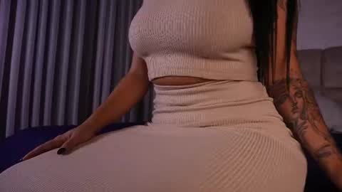 Snapshot of goddess_eli77 chatting on 07-23-26, 03:04 goddess_eli77 online show from 07-23-26, 03:04