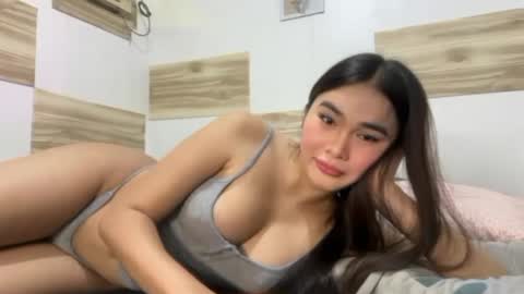 Snapshot of goddess_jennyxx chatting on 04-18-26, 09:35 goddess_jennyxx online show from 04-18-26, 09:35