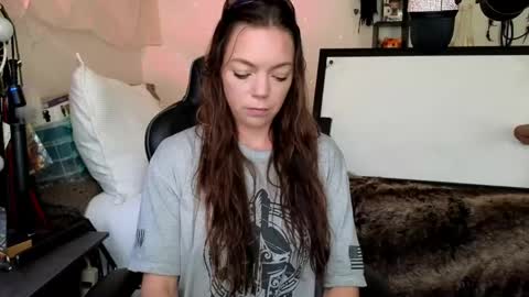 Patricia Mars           Goddess of Mars twitter thegoddessmindy online show from 04-07-26, 02:50