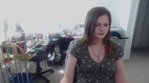 Goddess of Insanity online show from 03-25-26, 03:40