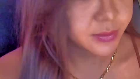 Barbie Brown online show from 04-05-26, 03:36