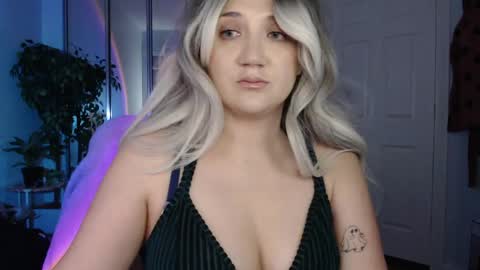 Goddess Emmy online show from 05-14-26, 04:52