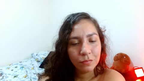 Snapshot of goddessnahi chatting on 01-07-25, 06:05 Naih Reyes online show from 01-07-25, 06:05