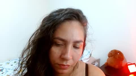 Snapshot of goddessnahi chatting on 01-08-25, 03:51 Naih Reyes online show from 01-08-25, 03:51