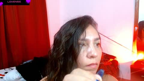 Snapshot of goddessnahi chatting on 01-21-25, 08:30 Naih Reyes online show from 01-21-25, 08:30