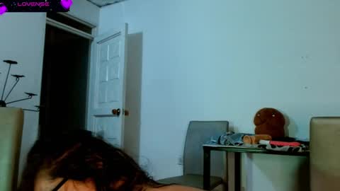 Snapshot of goddessnahi chatting on 02-24-25, 03:44 Naih Reyes online show from 02-24-25, 03:44