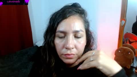 Snapshot of goddessnahi chatting on 03-07-25, 07:41 Naih Reyes online show from 03-07-25, 07:41