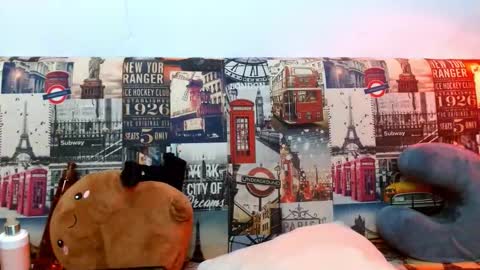 Snapshot of goddessnahi chatting on 09-24-25, 09:29 Naih Reyes online show from 09-24-25, 09:29