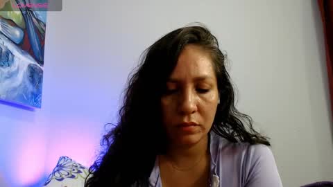 Snapshot of goddessnahi chatting on 11-03-25, 01:40 Naih Reyes online show from 11-03-25, 01:40