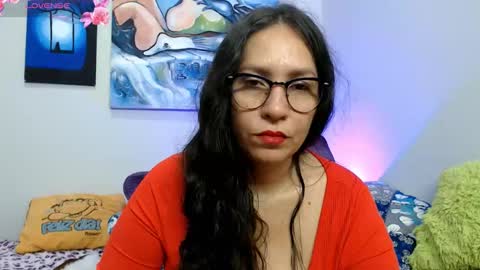 Snapshot of goddessnahi chatting on 11-29-25, 05:54 Naih Reyes online show from 11-29-25, 05:54