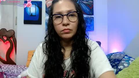 Snapshot of goddessnahi chatting on 12-01-25, 02:38 Naih Reyes online show from 12-01-25, 02:38