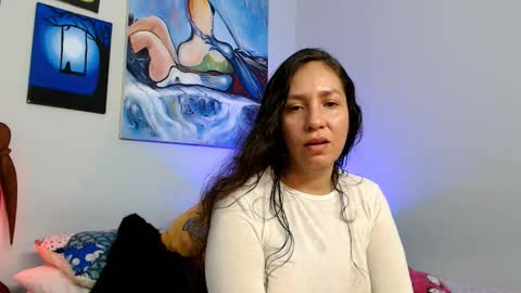 Snapshot of goddessnahi chatting on 02-16-26, 04:52 Naih Reyes online show from 02-16-26, 04:52