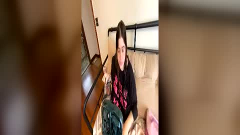 princessviccxo online show from 06-15-26, 05:04
