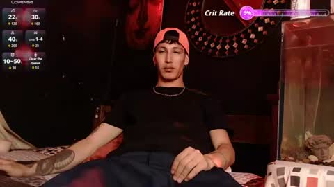 Snapshot of godly_huan chatting on 06-11-26, 03:48 HUAN online show from 06-11-26, 03:48