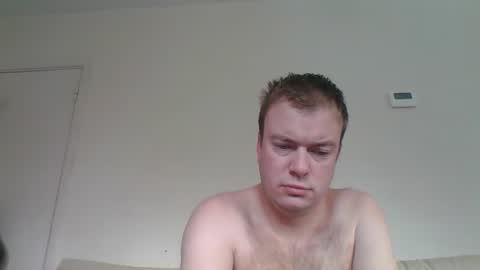 Snapshot of gogo12104 chatting on 09-28-25, 09:03 jme online show from 09-28-25, 09:03