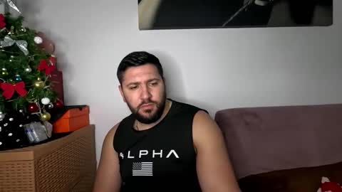 gold_alpha_boy online show from 12-22-25, 05:32